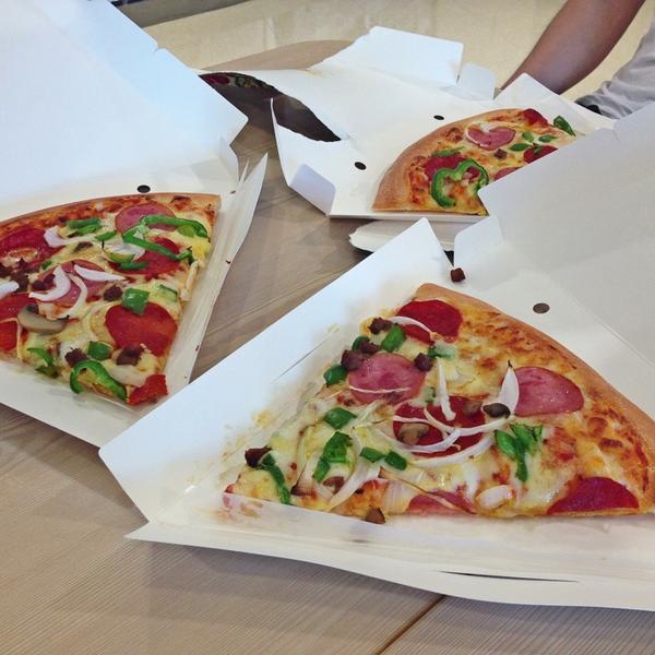 Photo taken at 이마트 (e-mart) by dami l. on 5/23/2013-首尔特别市恩平区217易买得超市 Photo taken at 이마트 (e-mart) by dami l. on 5/23/2013