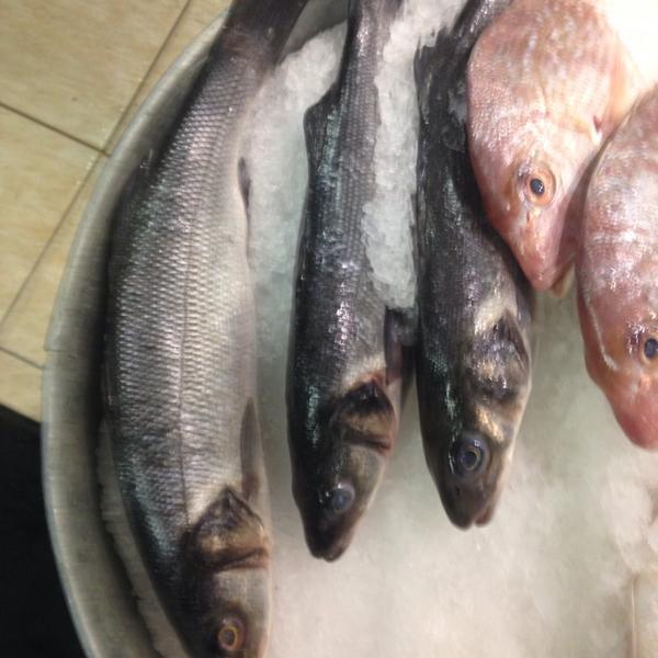 Photo taken at Whole Foods Market by Adnan on 10/11/2014-美国加利福尼亚州洛杉矶圣维森特大道11737 Photo taken at Whole Foods Market by Adnan on 10/11/2014