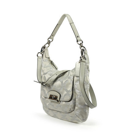 COACH 蔻驰 女款帆布银色单肩斜跨包 女包 19937 COACH 蔻驰 女款帆布银色单肩斜跨包 女包 19937