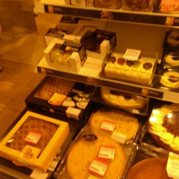 Photo taken at PLUS by Mario C. on 9/17/2014