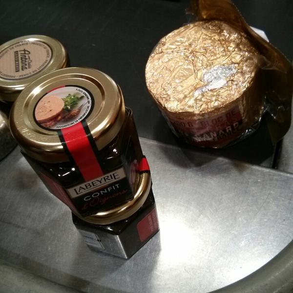 Photo taken at Monoprix by s a. on 12/10/2013-法国巴黎佛兰德大道119号 Photo taken at Monoprix by s a. on 12/10/2013