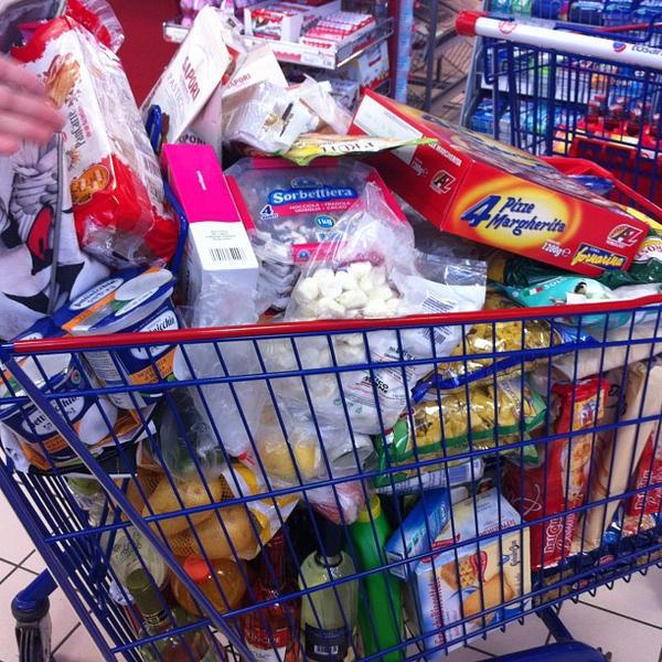 Photo taken at Iper Tosano by dadda87x on 9/15/2012-意大利威尼托科尔内多维琴蒂诺安东尼皮加费塔路42 Photo taken at Iper Tosano by dadda87x on 9/15/2012