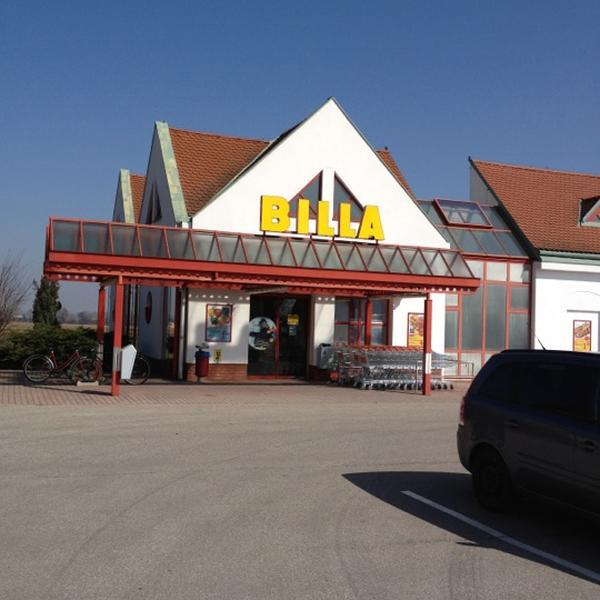 Photo taken at BILLA by Donald T. on 3/16/2012