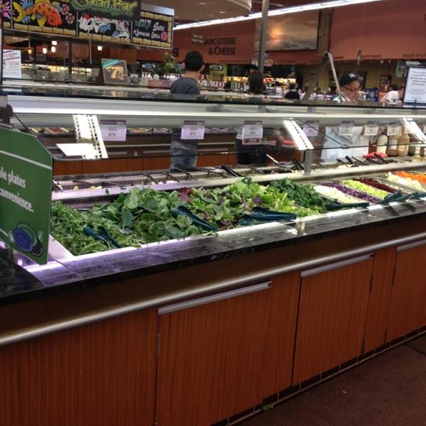 Photo taken at Whole Foods Market by Elsa T. on 4/29/2012-加利福尼亚州塔斯廷市公园大道2847号 Photo taken at Whole Foods Market by Elsa T. on 4/29/2012