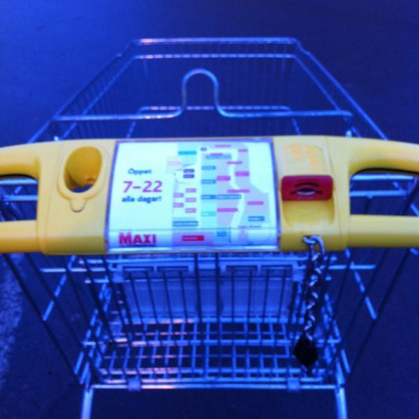 Photo taken at ICA Maxi by Anniika on 1/5/2013-瑞典东约特兰省林雪平斯维顿路16号 Photo taken at ICA Maxi by Anniika on 1/5/2013