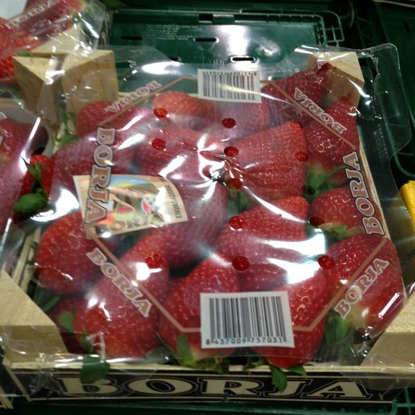 Photo taken at Auchan by Luca P. on 3/3/2013-意大利威尼托布索伦戈费尔里那 Photo taken at Auchan by Luca P. on 3/3/2013