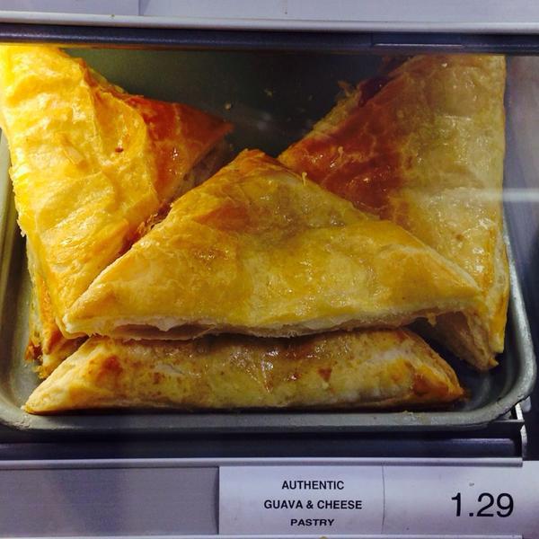 Photo taken at Publix by Gabriela P. on 5/13/2014