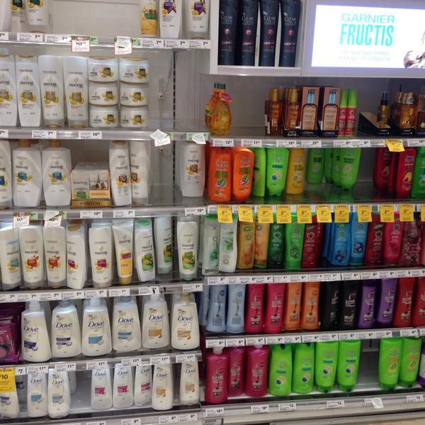 Photo taken at Woolworths by kmcnbo on 2/4/2015