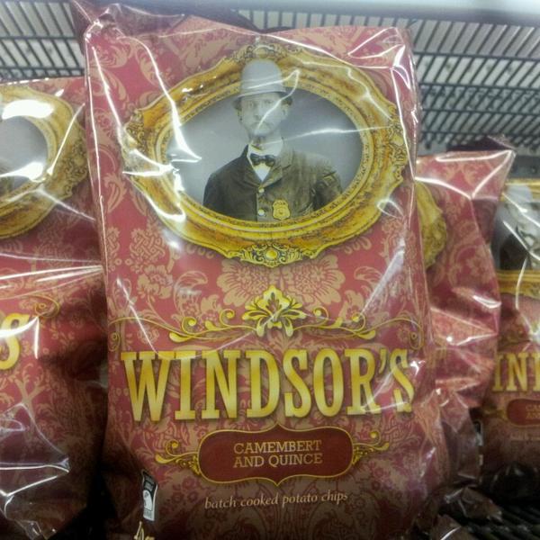 Photo taken at Woolworths by Elizabeth T. on 4/28/2015