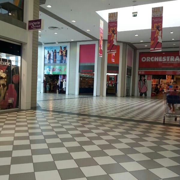 Photo taken at C.C Carrefour Canabady by Bruno S. on 2/12/2014