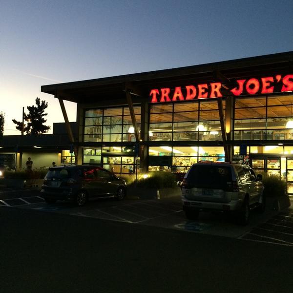 Photo taken at Trader Joe's by atsuyo on 9/11/2014