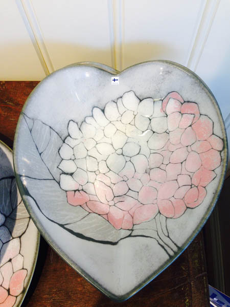 芬兰进口浅色盘子-Pentik浅色盘子 浅色图案盘子 陶瓷盘