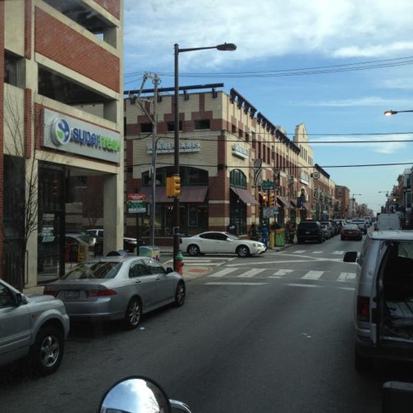 Photo taken at Whole Foods Market by Eric on 1/11/2012-宾夕法尼亚州费城南方路929号 Photo taken at Whole Foods Market by Eric on 1/11/2012