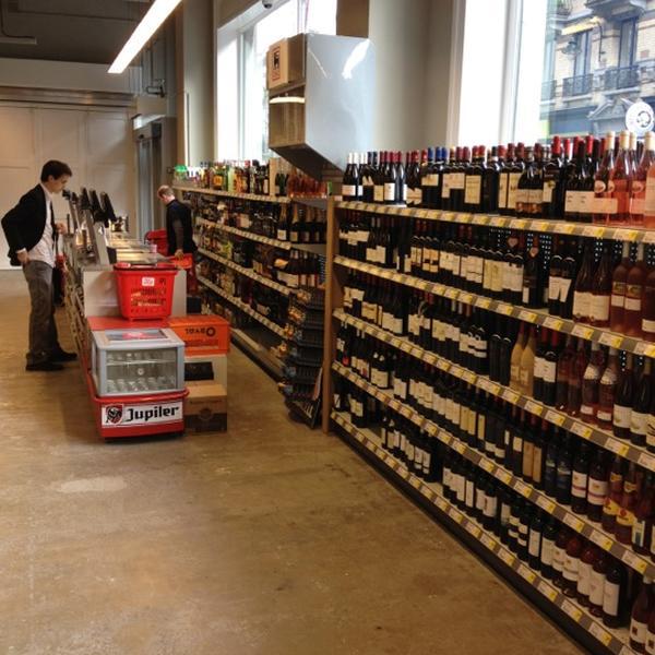 Photo taken at Proxy Delhaize by Grégoire P. on 5/6/2012