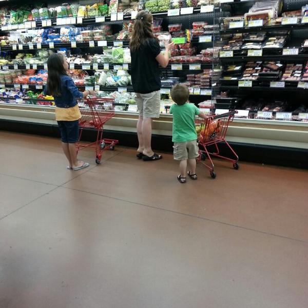 Photo taken at Trader Joe's by kensingt0n on 6/22/2013-美国密歇根州罗彻斯特山沃尔顿大道3044 Photo taken at Trader Joe's by kensingt0n on 6/22/2013