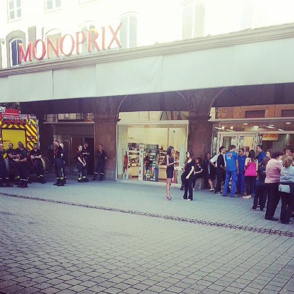 Photo taken at Monoprix by Bénédicte B. on 7/12/2013-法国阿尔萨斯斯特拉斯堡克勒贝尔广场 Photo taken at Monoprix by Bénédicte B. on 7/12/2013