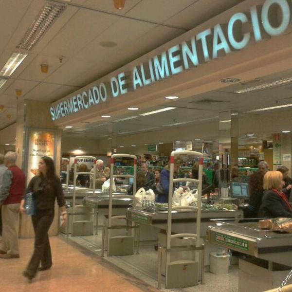 Photo taken at El Corte Inglés by Pepa L. on 4/24/2012