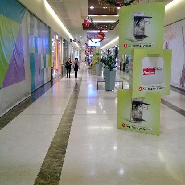 Photo taken at Centro Commerciale Auchan Monza by Giuliano D. on 1/4/2014