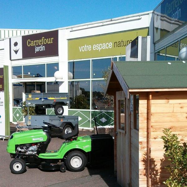 Photo taken at Carrefour by s a. on 9/19/2013