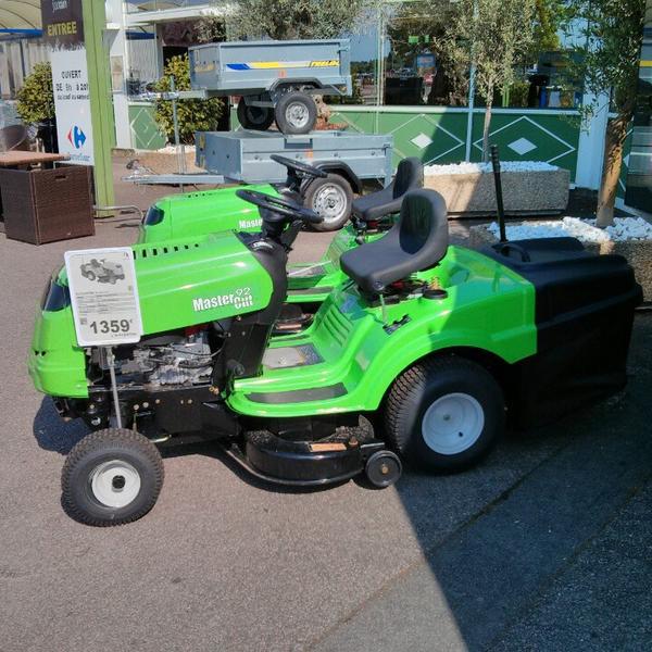 Photo taken at Carrefour by s a. on 7/27/2013