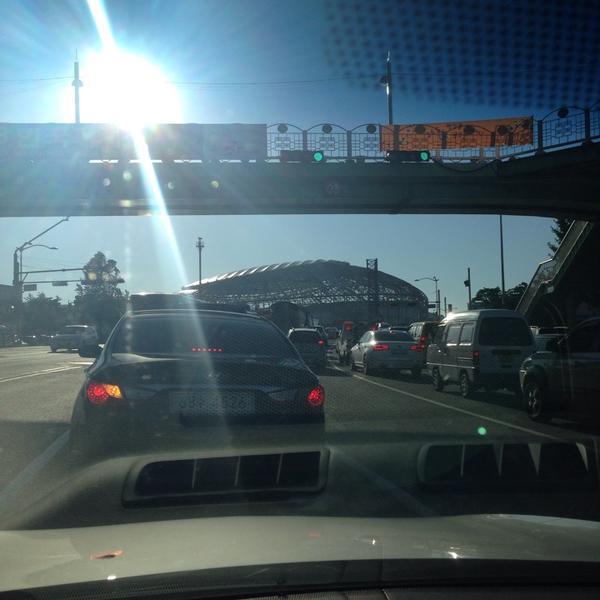 Photo taken at 롯데마트 (LOTTE Mart) by Peter 황. on 10/2/2013-首尔九老区482乐天超市 Photo taken at 롯데마트 (LOTTE Mart) by Peter 황. on 10/2/2013