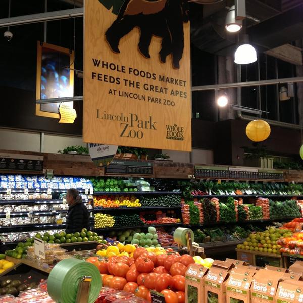 Photo taken at Whole Foods Market by Hyejin P. on 3/8/2013-美国芝加哥金斯伯里街1550 Photo taken at Whole Foods Market by Hyejin P. on 3/8/2013