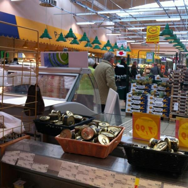 Photo taken at Auchan Casal Bertone by Roberto R. on 4/21/2012-意大利拉齐奥罗马阿尔贝托波利奥大街50 Photo taken at Auchan Casal Bertone by Roberto R. on 4/21/2012