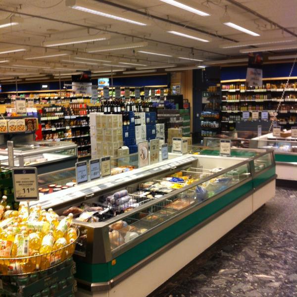 Photo taken at Irma Espergærde by Steen T. on 2/8/2015