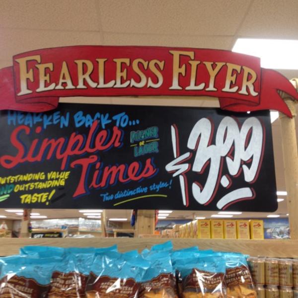 Photo taken at Trader Joe's by Mathias E. on 6/30/2012-华盛顿 奥林匹亚黑湖大道西南1530(在铜点路西南) Photo taken at Trader Joe's by Mathias E. on 6/30/2012