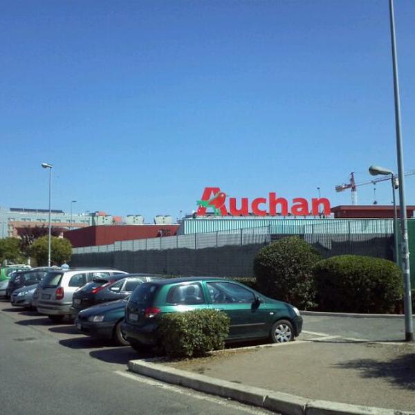 Photo taken at Auchan by Salvatore A. on 9/11/2011