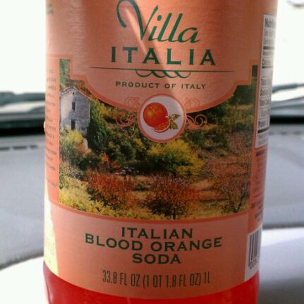 Photo taken at Trader Joe's by Elizabeth O. on 4/1/2012-美国宾夕法尼亚州上圣克莱尔华盛顿路1630 Photo taken at Trader Joe's by Elizabeth O. on 4/1/2012