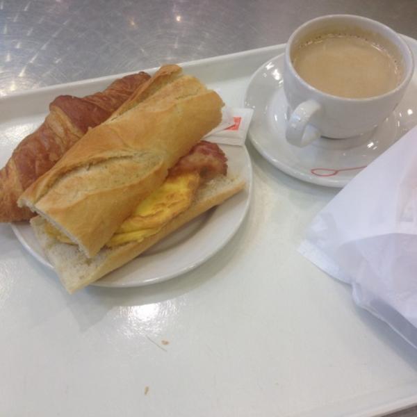 Photo taken at HEMA by GuidoZ on 6/30/2012