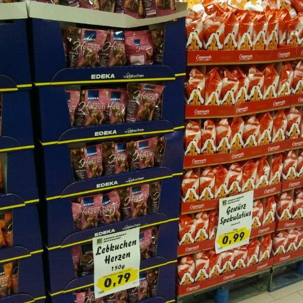 Photo taken at EDEKA Burkowski by Laurenz L. on 9/10/2011