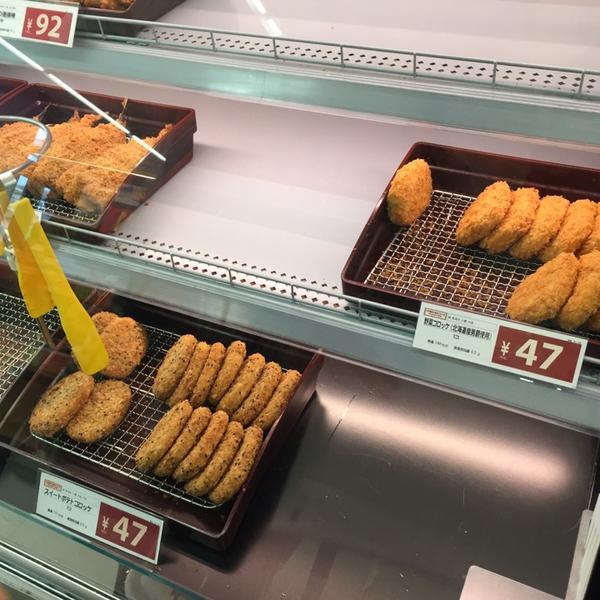 Photo taken at SEIYU 上杉店 by K T. on 10/12/2014-宫城县仙台市青叶区上杉5-1-1 西友百货 Photo taken at SEIYU 上杉店 by K T. on 10/12/2014