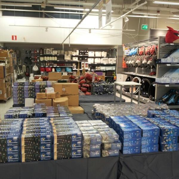 Photo taken at K-citymarket by Julius M. on 12/9/2012-新地区赫尔辛基罗霍拉赫蒂 Photo taken at K-citymarket by Julius M. on 12/9/2012