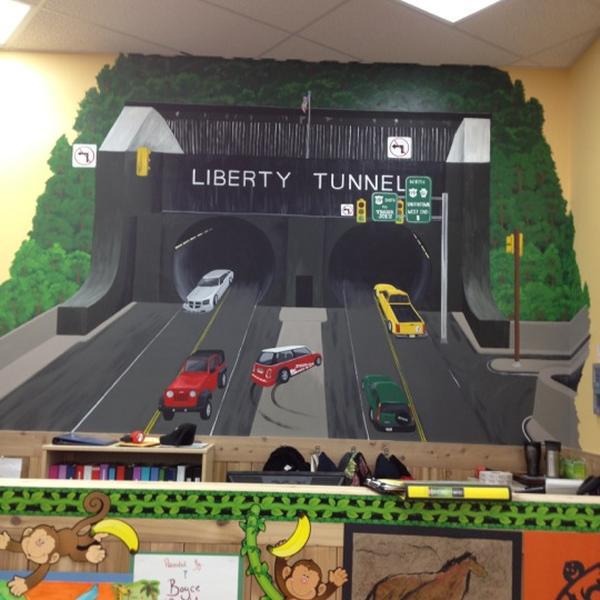 Photo taken at Trader Joe's by Paula O. on 11/5/2011-美国宾夕法尼亚州上圣克莱尔华盛顿路1630 Photo taken at Trader Joe's by Paula O. on 11/5/2011