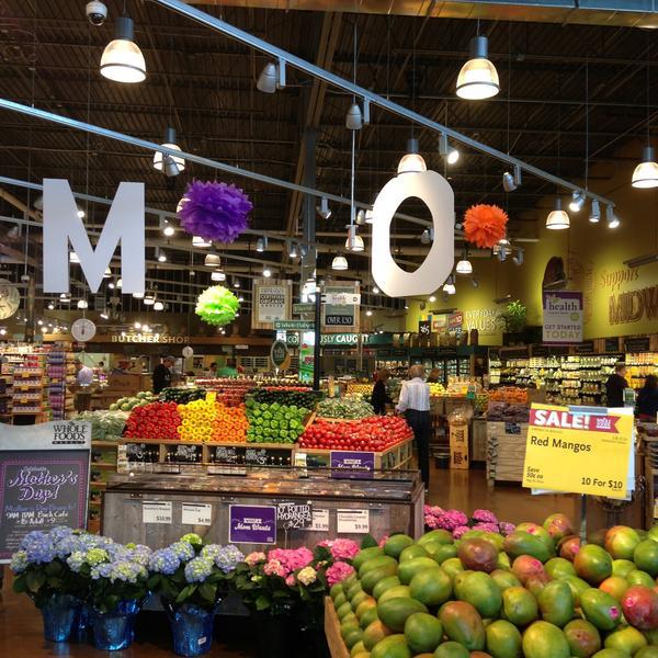 Photo taken at Whole Foods Market by Nurdan o. on 5/9/2013-伊利诺州埃尔金市绍姆堡镇马丁格尔路750号 Photo taken at Whole Foods Market by Nurdan o. on 5/9/2013