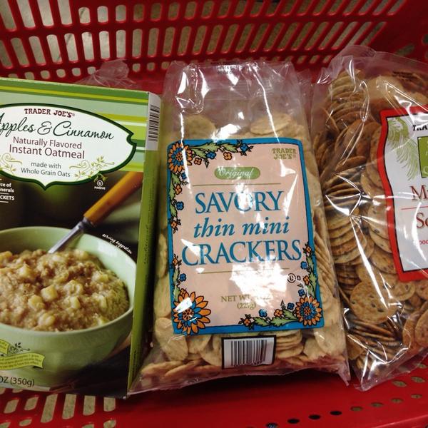 Photo taken at Trader Joe's by Peter C. on 1/4/2014-美国华盛顿州伊瑟阔吉尔曼大道西北975 Photo taken at Trader Joe's by Peter C. on 1/4/2014