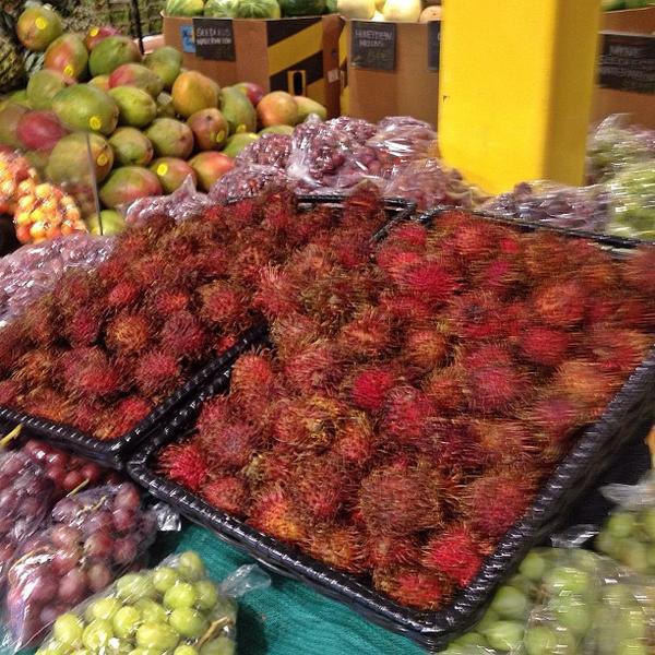 Photo taken at Whole Foods Market by Shirl S. on 5/19/2013-美国加利福尼亚州洛杉矶费尔法克斯大道6350 Photo taken at Whole Foods Market by Shirl S. on 5/19/2013