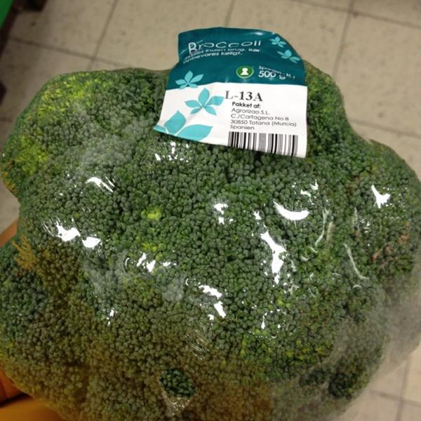 Photo taken at Fakta by AKARAT S. on 3/23/2012