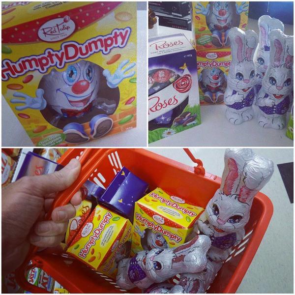 Photo taken at Coles by Gerard V. on 4/6/2015-澳大利亚昆士兰州布里斯班新农场梅瑟路85 Photo taken at Coles by Gerard V. on 4/6/2015