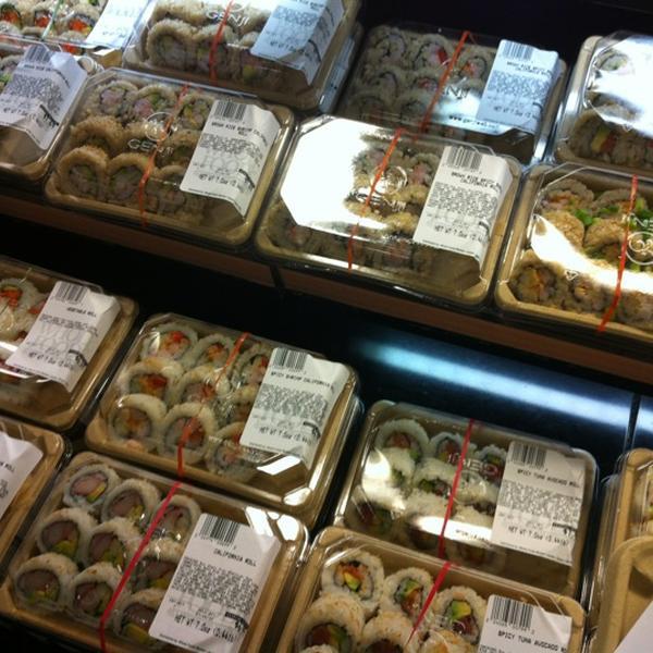 Photo taken at Whole Foods Market by Carrie L. on 7/23/2012-美国弗吉尼亚州格伦 - 阿伦西广场街11173 Photo taken at Whole Foods Market by Carrie L. on 7/23/2012