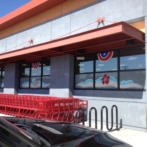 Photo taken at Trader Joe's by Tammy H. on 7/14/2012