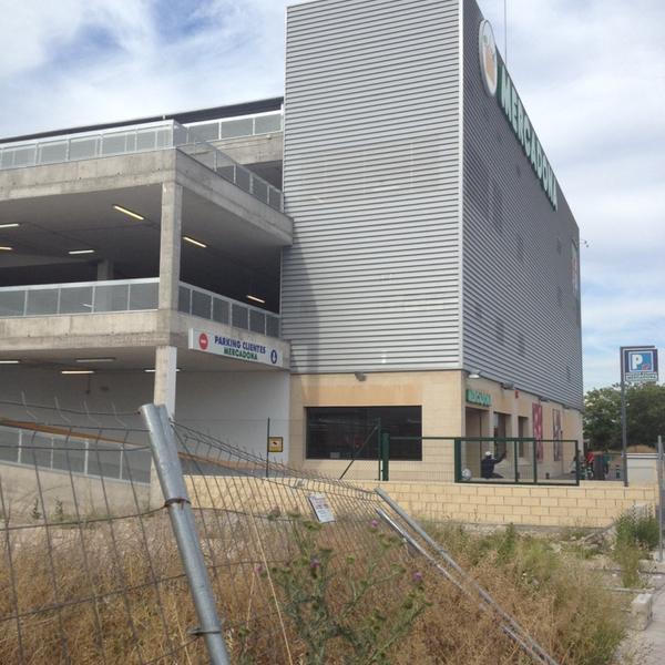 Photo taken at Mercadona by Fran S. on 6/9/2014