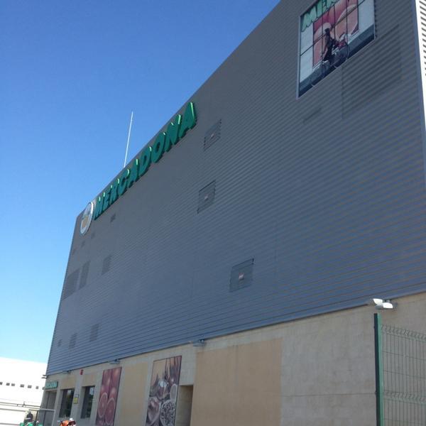 Photo taken at Mercadona by Fran S. on 6/14/2014