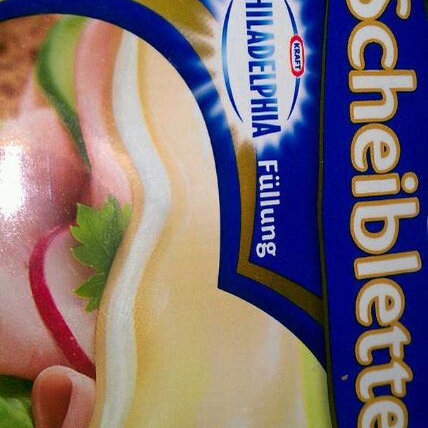 Photo taken at Edeka Rumpsmüller by Jean E. on 12/8/2011-德国北莱茵威斯特法伦州帕德博恩布坎纳大道25 Photo taken at Edeka Rumpsmüller by Jean E. on 12/8/2011