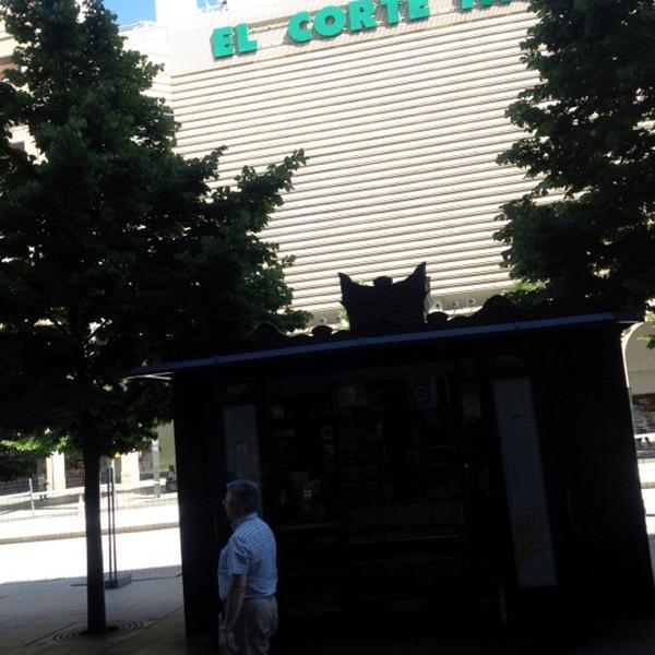 Photo taken at El Corte Inglés by FERNANDO L. on 5/23/2012