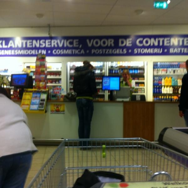 Photo taken at PLUS by Peter N. on 7/16/2012-荷兰北布拉班特省埃尔瑟尔新街9号 Photo taken at PLUS by Peter N. on 7/16/2012