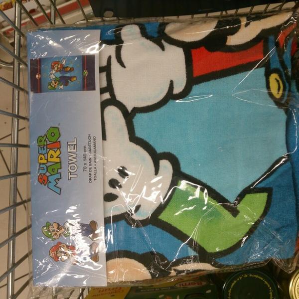 Photo taken at Centro Commerciale Auchan by Marino C. on 6/23/2013-意大利伦巴第奇尼塞洛巴尔萨莫潘菲洛卡斯塔尔迪路5 Photo taken at Centro Commerciale Auchan by Marino C. on 6/23/2013