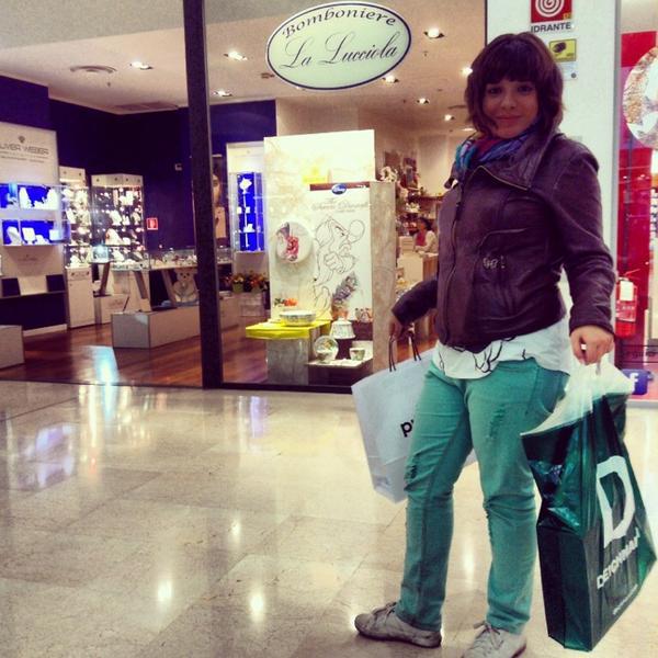 Photo taken at Centro Commerciale Auchan by Alice C. on 10/25/2013-意大利伦巴第奇尼塞洛巴尔萨莫潘菲洛卡斯塔尔迪路5 Photo taken at Centro Commerciale Auchan by Alice C. on 10/25/2013